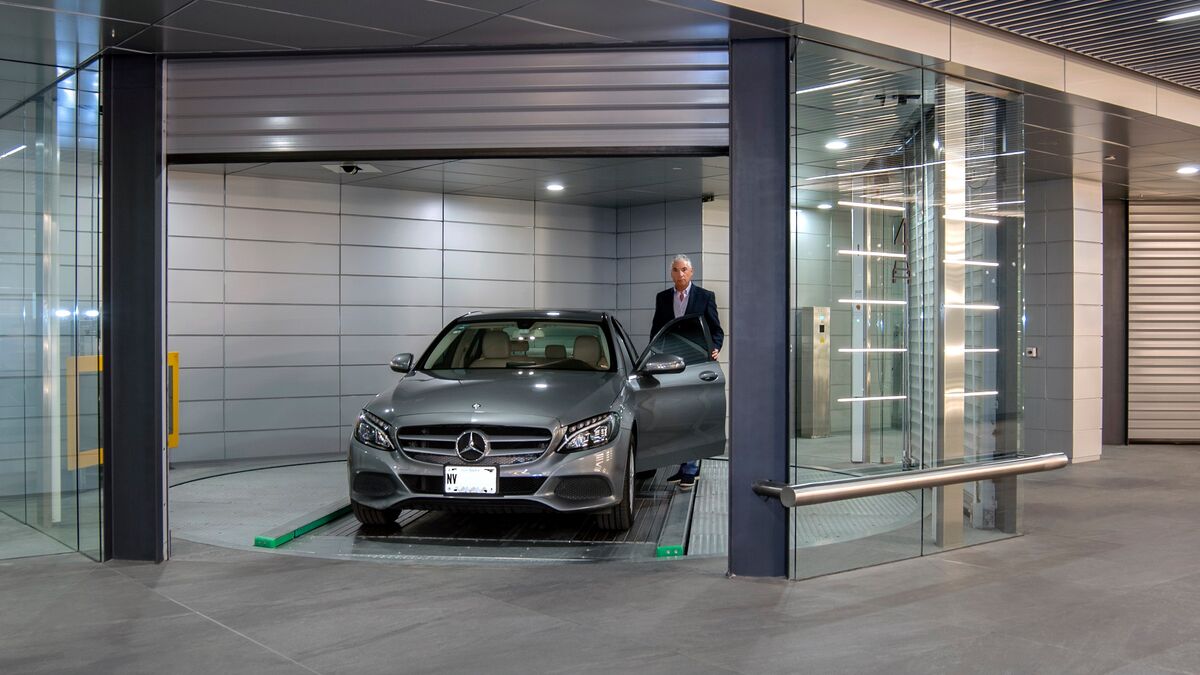 Parking system from the inside
