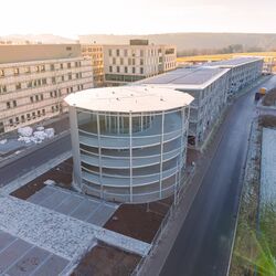 Vista aérea del aparcamiento del Campus de la Salud de Calw
