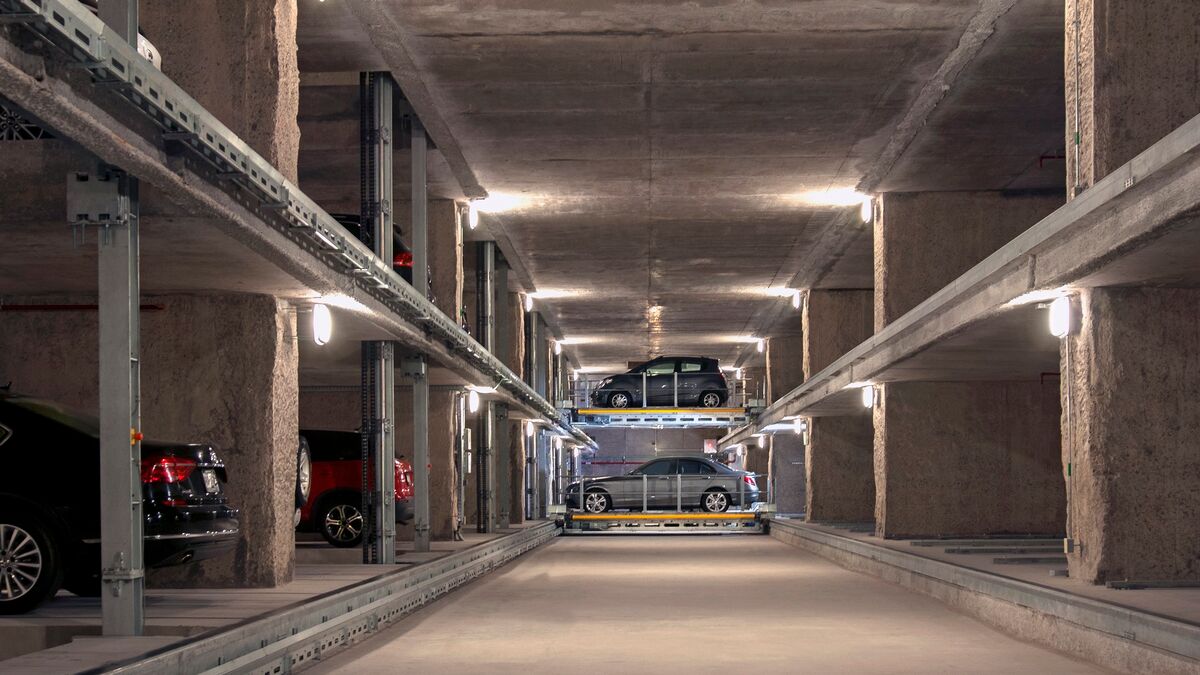 Parking system from the inside