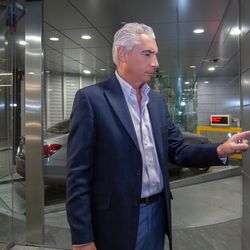 Parking system from the inside
